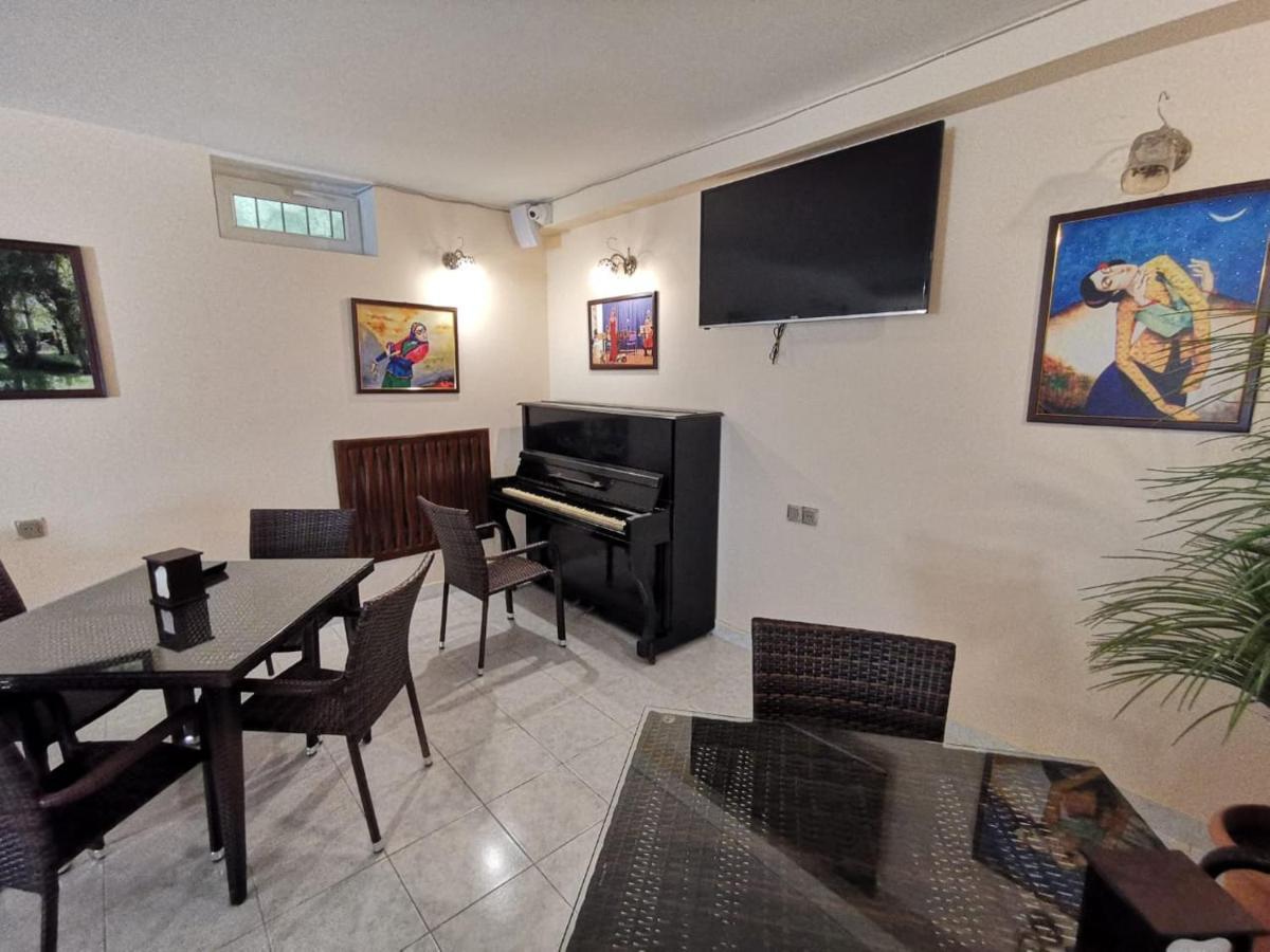 Soprano Butik Hotel Баку Екстериор снимка
